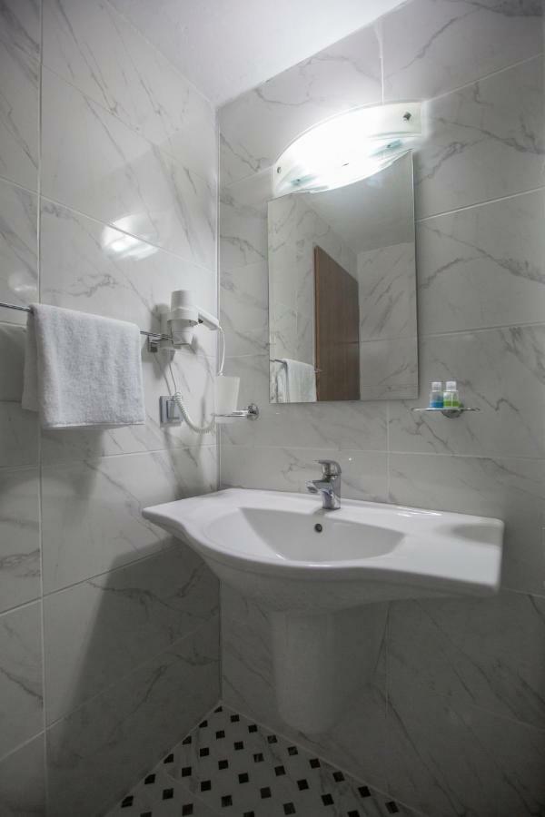 Piskin Hotel Denizli  Bagian luar foto